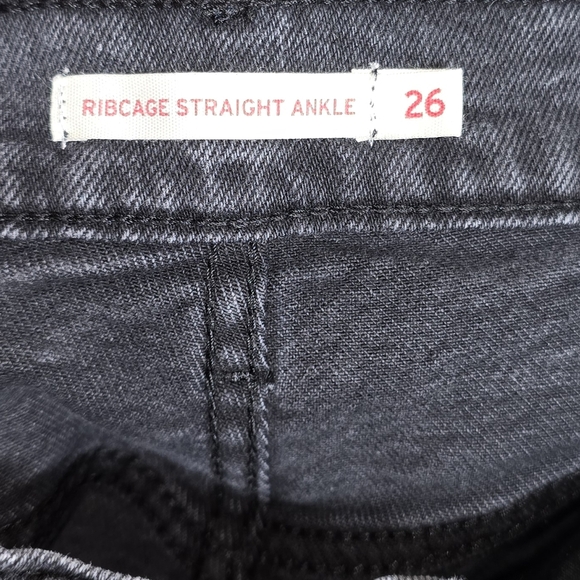 Levi's Ribcage Straight Ankle Black Women's Jeans Size:26 - Picture 6 of 9